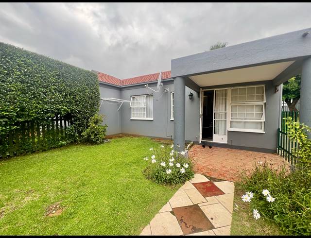 3 BEDROOM SIMPLEX FOR SALE IN LINMEYER